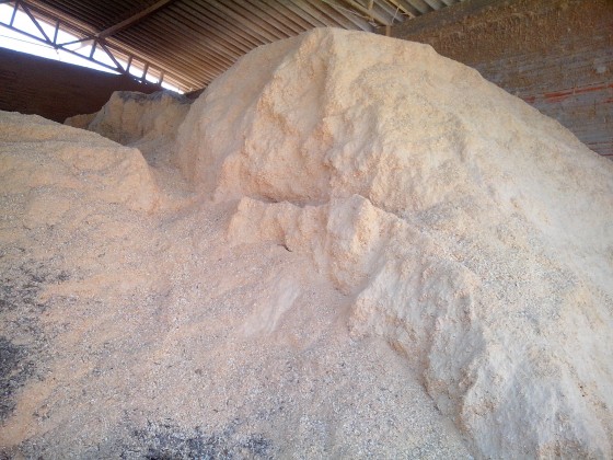 Raw material for pellets